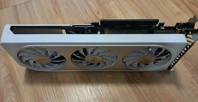 RTX 4060 Ti Gigabyte Aero 16GB