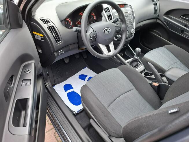 Kia Cee'd 1.6 CRDi. Manual. Sprowadzona z Niemiec. Zadbana,