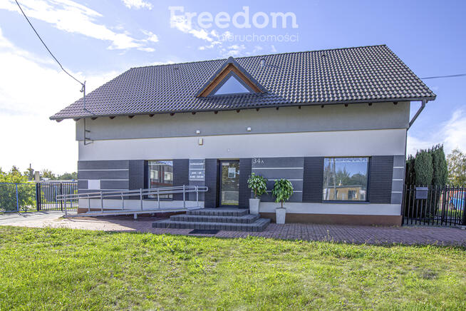 Budynek biurowo-usługowo- handlowy z garażem