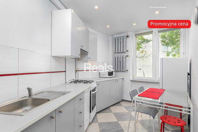 2/3 pok. przy ul. Bonifraterskiej, Śródmieście.