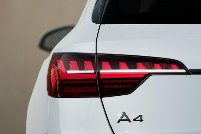 LED_Kamera_CarPlay_3-sterf.Klima_Virtual_SoundSystem_19"AudiSport_FV23