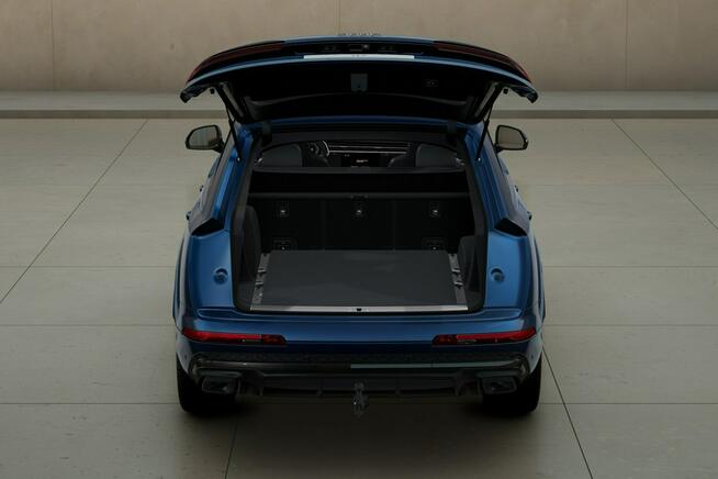 Audi Q7 394KM_Masaże_Wentylacja_SkrętnaOś_B&O_HeadUp_Dociągi_Hak_S line_Asyst.