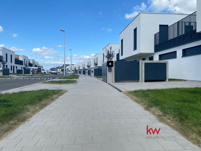 Dom Wrocław gm. Wrocław-Krzyki Jagodno, Adama Kopycińskiego