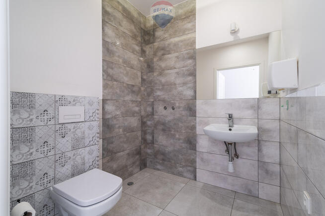 Do wynajęcia lokal handlowo-usługowy w Nowym Targu