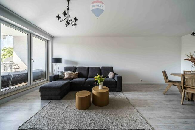 Mieszkanie 3 pokoje apartamentowiec z basenem