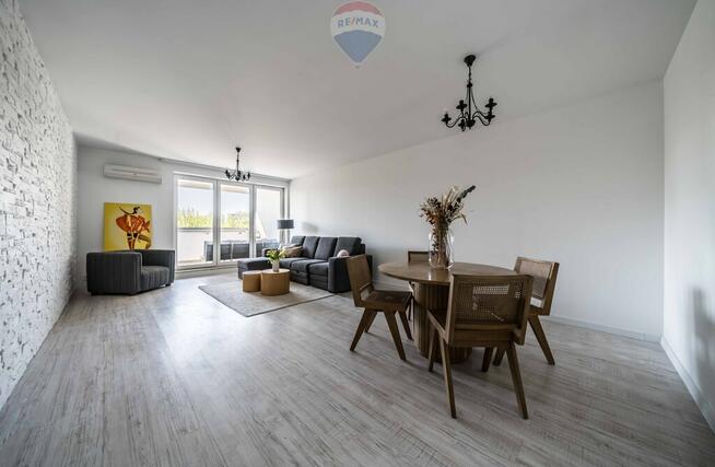 Mieszkanie 3 pokoje apartamentowiec z basenem