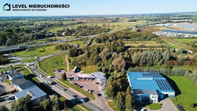 Tereny inwestycyjne przy trasie S7