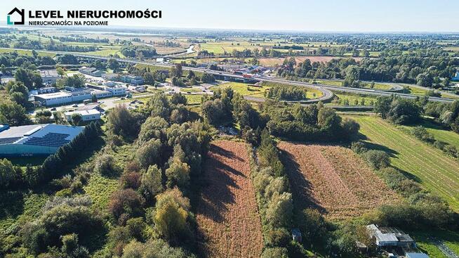 Tereny inwestycyjne przy trasie S7