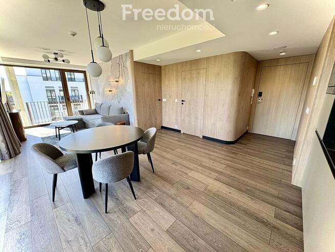 Ideał 2 pok. piętro 4 duży narożny widokowy Taras.