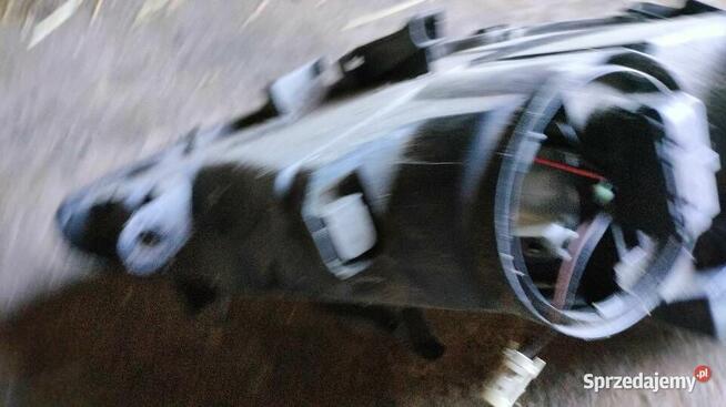 Reflektor Lampa Lewa Przód VALEO Peugeot 307 I (2001-2005) H7