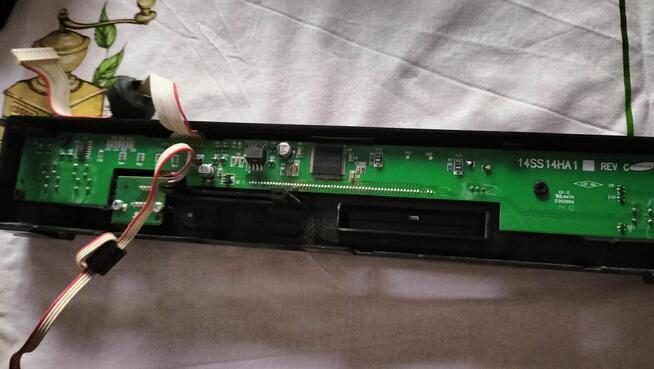 Panel przedni do Tunera satelitarnego Ferguson Ariva TT.PVR