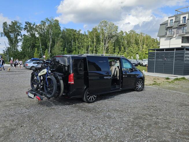 Wynajem komfortowych busów z kierowcą w Gdyni i Gdańsku.