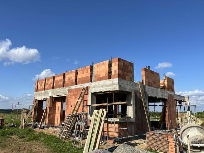 Domy jednorodzinne 120m2 z garażem, działka 800m2