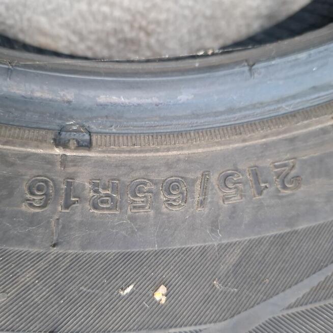 OPONY ZIMOWE 215/65 R16