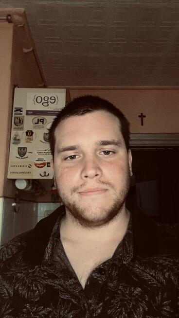 30-Latek poszukuje kobiety 40+