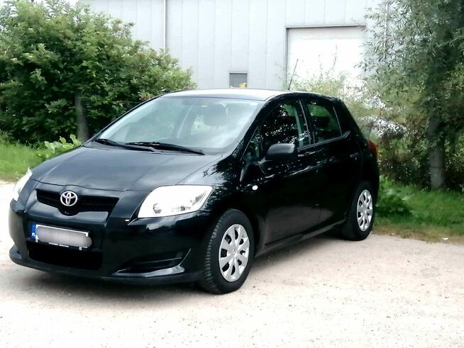 Toyota Auris super stan