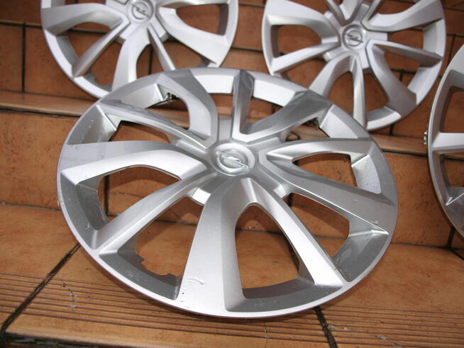 Opel kołpaki 16 oryginalne (komplet 4 sztuki)