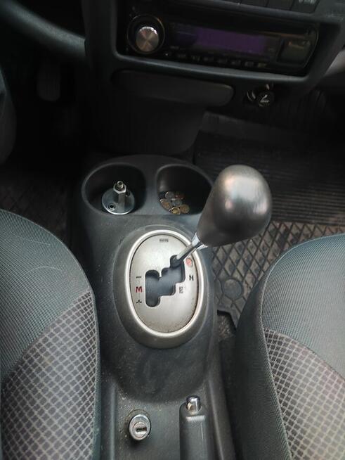 Toyota Yaris I 2003 automat z gazem