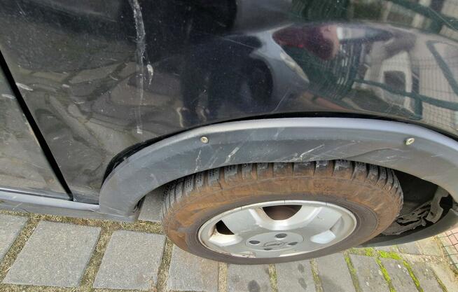 Opel Corsa C 2003r. syndyk sprzeda