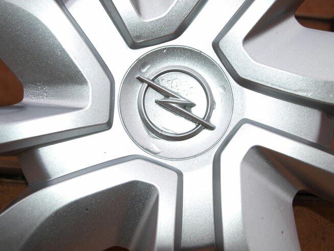 Opel kołpaki 16 oryginalne (komplet 4 sztuki)