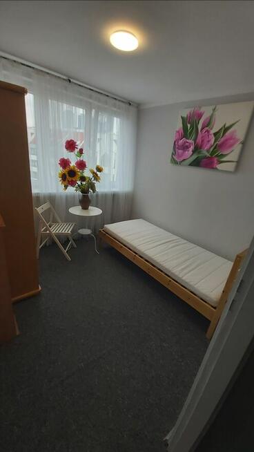 Żelazna, 2 pokoje, 30metrów, 2.800 zł plus czynsz 500 zł