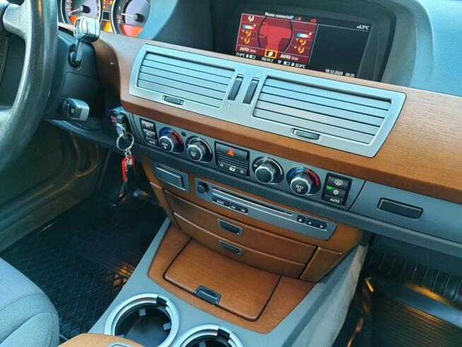 BMW 740 Gotowa do jazdy od zaraz, klima, stan bardzo dobry