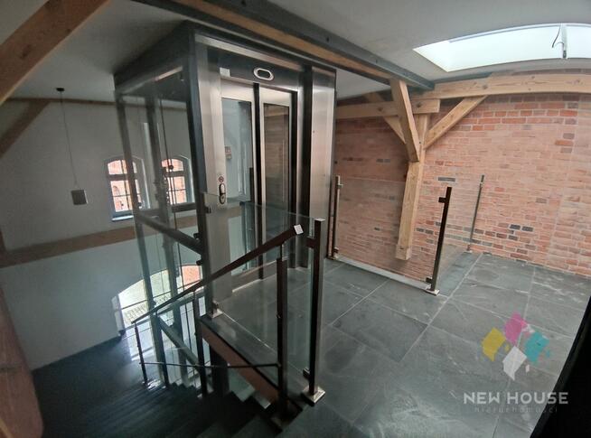 Loft usługowo-biurowy z parkingiem - Koszary Park