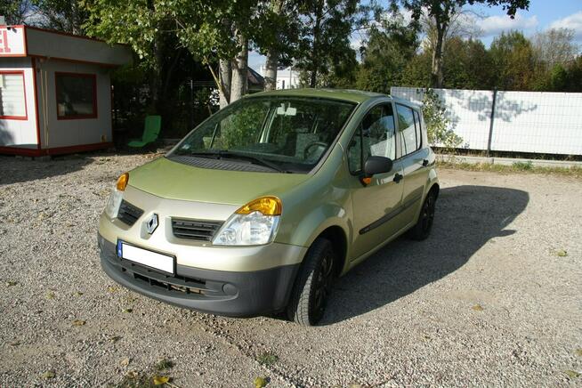 Renault Modus 1.2 z klimą, niski przebieg nie zgniły fajny samochodzik