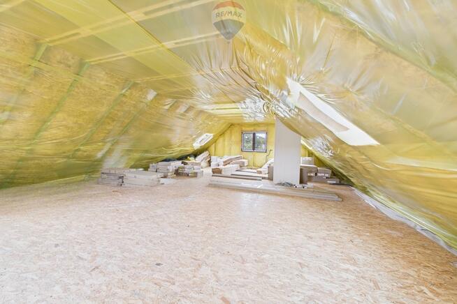 Dom w Miłkowie z widokiem na Śnieżkę