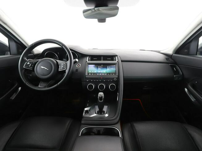 Jaguar E-Pace 2.0d Automat AWD Nawigacja Tempomat El.Fotele Skóra Kamera Full LED