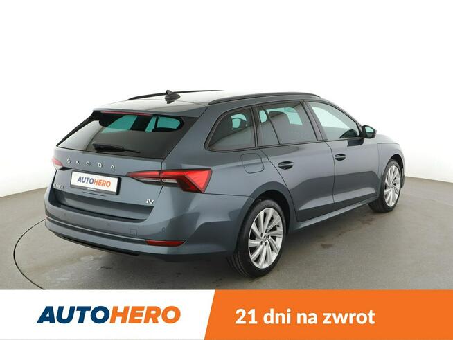 Škoda Octavia PHEV full LED virtual cocpit klima auto el. sterowane i grzane fotele
