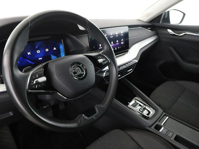 Škoda Octavia PHEV full LED virtual cocpit klima auto el. sterowane i grzane fotele