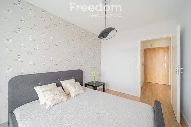 blisko morza,2-pok.z basenem i miejscem postojowym