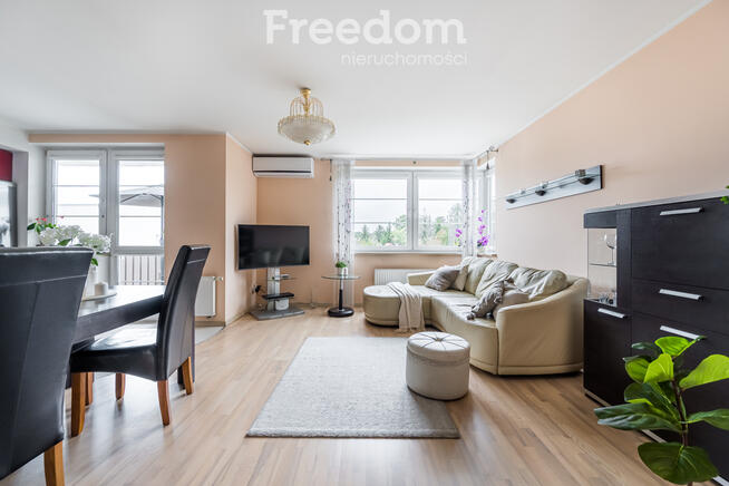 Dwupokojowe, jasne, z balkonem – Piaseczno 1 Maja