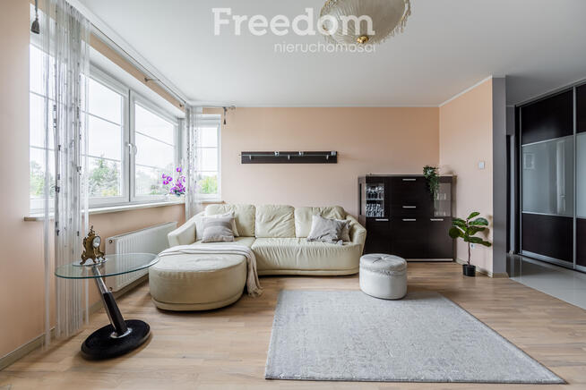 Dwupokojowe, jasne, z balkonem – Piaseczno 1 Maja