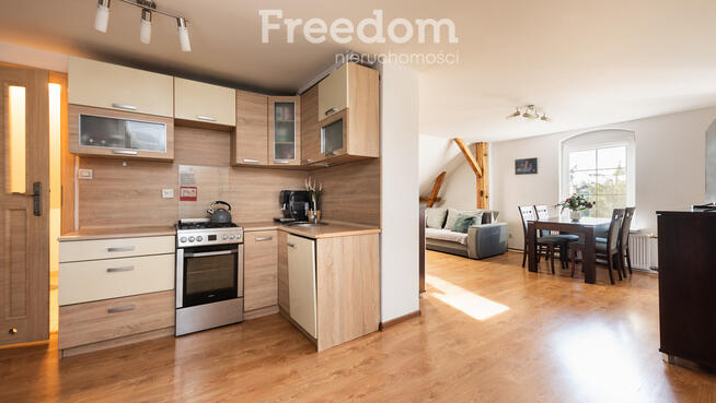 Dom typu dworek z dużą działką !