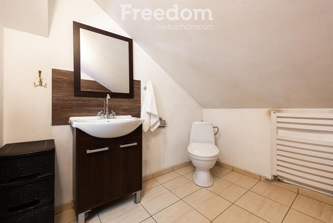 Dom typu dworek z dużą działką !