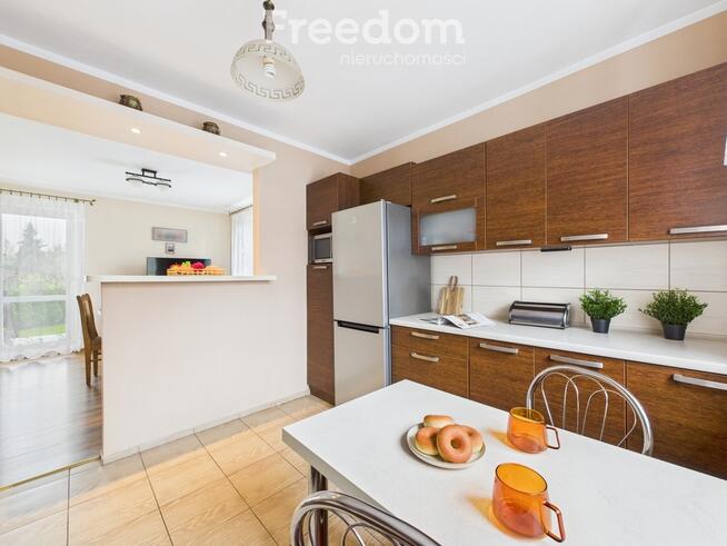 Dom w Olsztynku z ogrodem i tarasem