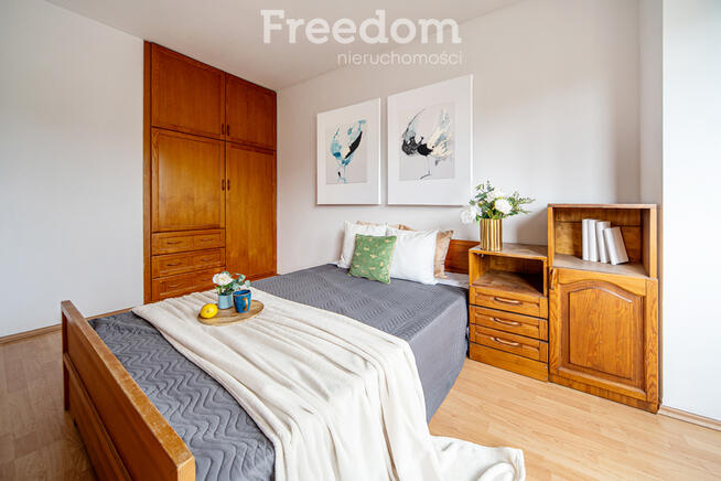 Narożny segment z ogrodem–20 min od Centrum Wa-wy