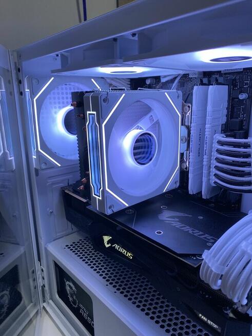 Montaż komputerów gamingowych i kreatywnych. Doradztwo zakup