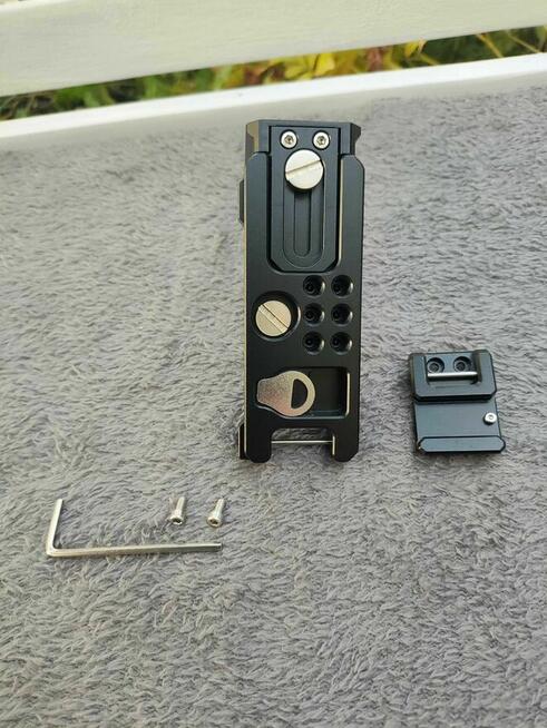 Uchwyt Niceyrig L do aparatu Canon EOS R5 R6 rig klatka