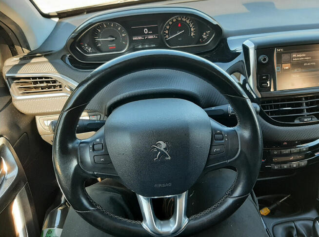Peugeot 2008 I LIFT1,2 benzyna,2016 rok, tylko 90000km Klima