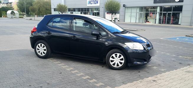 Toyota Auris super stan