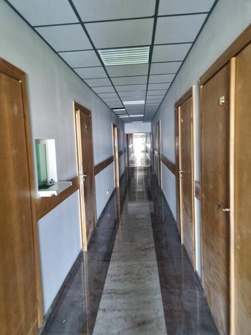 Sprzedam biurowiec bezpośrednio w stanie deweloperskim.