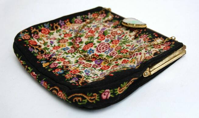 Torebka gobelinowa do ręki, gobelin, jadeit, Paryż, Francja