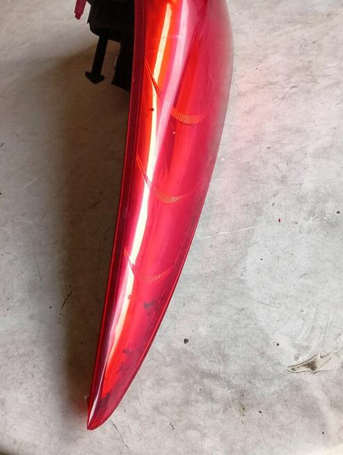 Lampa Peugeot 207 sw tył lewy
