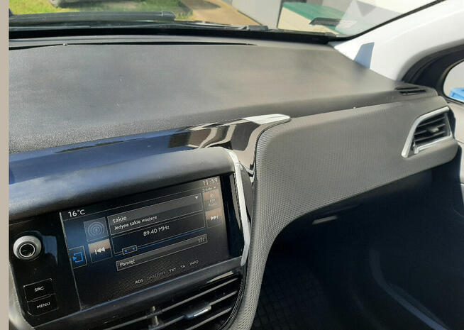 Peugeot 2008 I LIFT1,2 benzyna,2016 rok, tylko 90000km Klima