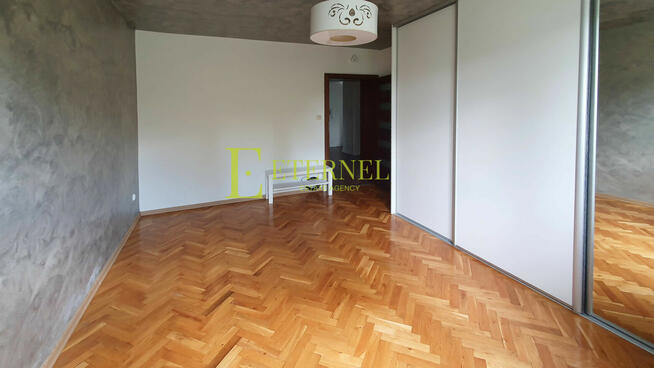 Bezczynszowa połowa domu 130m2 z ogrodem i parkingiem