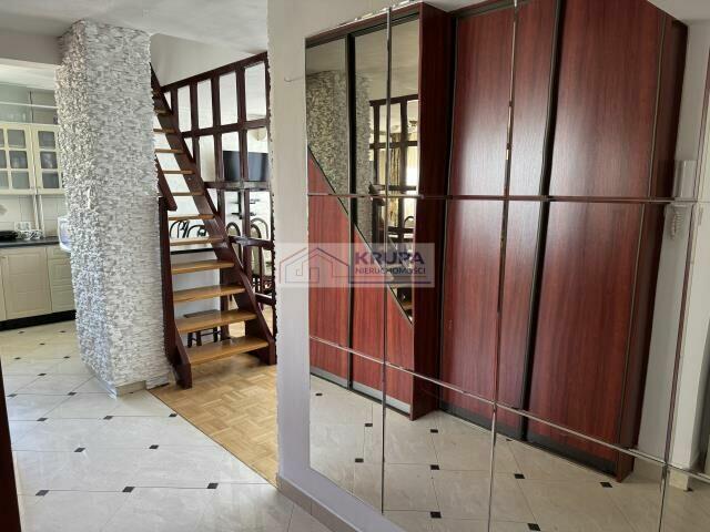 Do najmu przestronne i zadbane mieszkanie dwupoziomowe