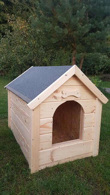 Buda dla psa ocieplona